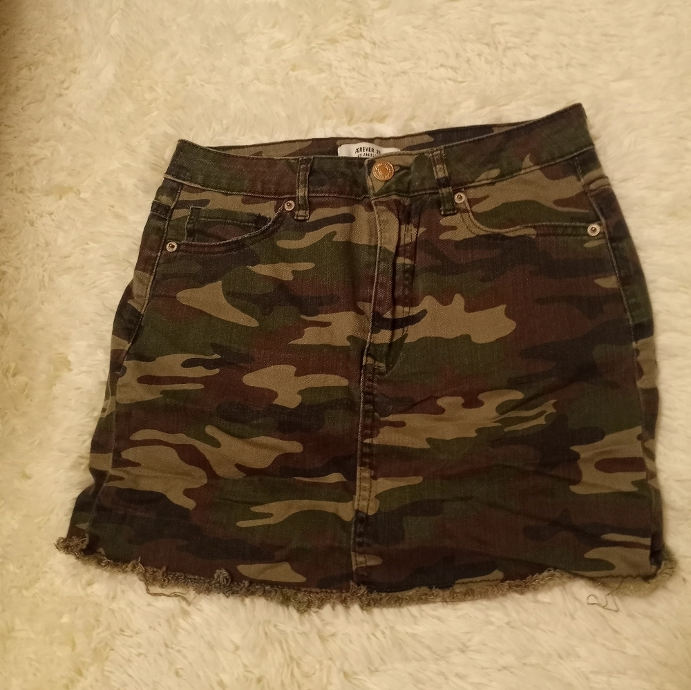 Forever 21 Camo Mini Skirt - Olive, Brown, Black